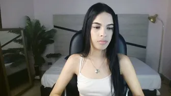 valery_restrepo skinny - 09-17-2026