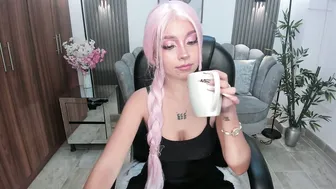 Honeyy_taylor live cam video 09-18-2026