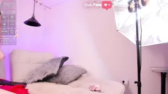 Mialuxee_ hot webcam video (09/18/2026)