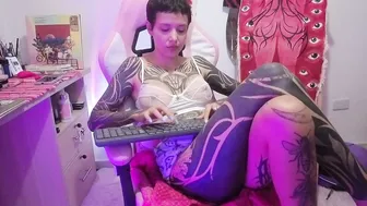 Goddess_vee_ video 18-Sep-26