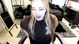 luna_lovelyy hot webcam video 09-18-2026