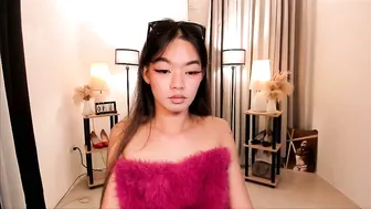 queenieanya smallboobs - 18 September 2026