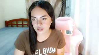 slutty_sofiee 19-Sep-2026 smalltits
