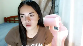 slutty_sofiee 19-Sep-2026 smalltits
