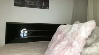 Lexyswetty cam nude 09/19/2026
