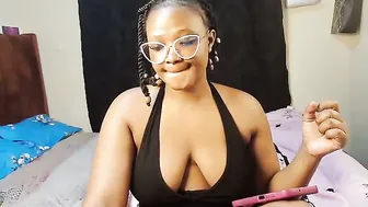Prettynyra (09/19/2026) on cam