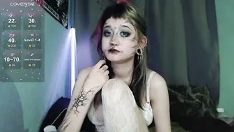 trish_crystal recorded nude video 1128840