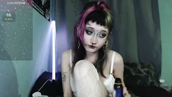 trish_crystal recorded nude video 1128840