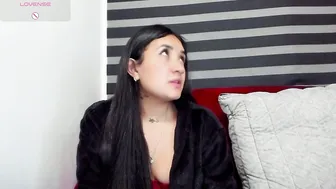 Anthonella_gray25 petite 19-Sep-26