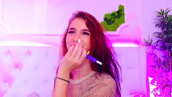 elisacharm recorded nude video 1129050