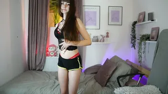 Ella_nice18 girlnextdoor cam show