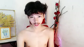 just_smilexxx young show