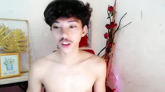 just_smilexxx young show