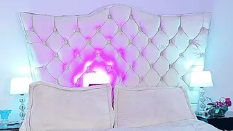 giigii_hadiid webcam video 19-Sep-26
