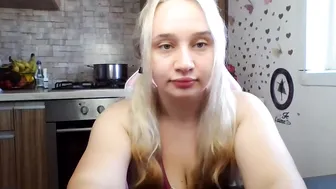 Curvybombb domi 09/20/2026