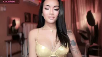 Yummyrenalyn cam sex (09-21-2026)