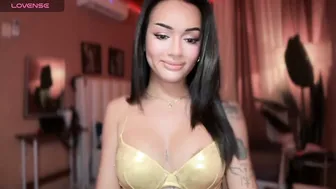 Yummyrenalyn cam sex (09-21-2026)