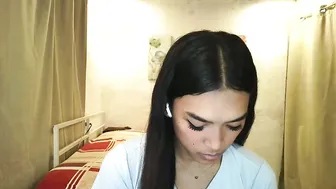 ur_dazzlingmorenaxx petite 21-Sep-2026