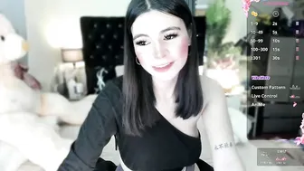 manilynforyou slut posing on cam