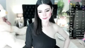 manilynforyou slut posing on cam