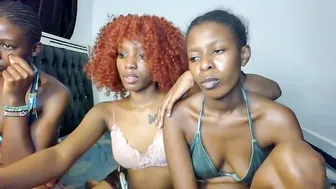Godess_lunah ebony cam sex