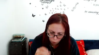 Lady_hellena smoke chat cam sex
