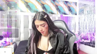 isadiazz recorded nude video 1131930