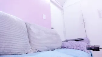 hiyakasudere porn sex chat (09-22-2026)
