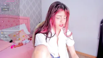 dolly_kitter sex chat cam 22-Sep-26