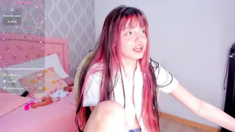 dolly_kitter sex chat cam 22-Sep-26
