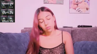Maia_walker sex porn cam - 22-Sep-2026