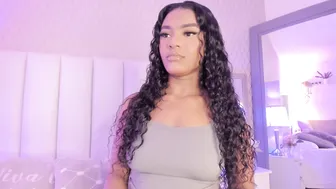 Sophiasmiths_ squirt (09/25/2026)