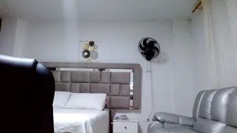 Maydivaxox 25-Sep-26