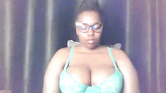queen_melanine ebony (09/25/2026)