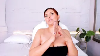 aitanajones1_ porn cam posing on webcam