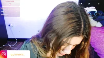 quimexis feet show