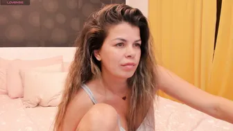elisetyler89 sex video sex cam