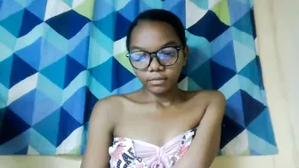 rodliiine posing on cam 25-Sep-26