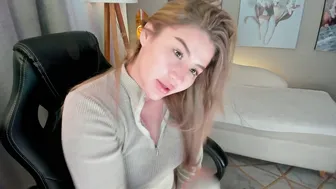 priya_rose hot webcam video 26-Sep-2026