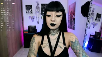 Beelzebosss smoke sex chat