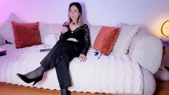 nickywindsor recorded nude video 1136712