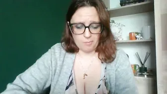 irresistibleparis bigboobs porn chat