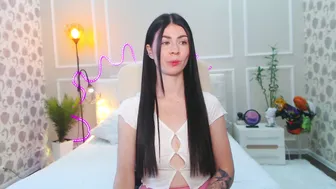 Milasecretsss milf cam girl chat