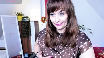 naughtymilane recorded nude video 1137880