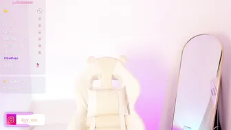nix_kyy recorded nude video 1138047