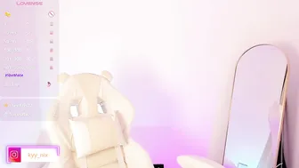 nix_kyy recorded nude video 1138047