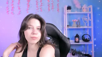 Aria_wild_ 10-14-2026 brunette