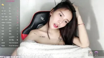 Sexy_rem04 bigboobs posing on cam