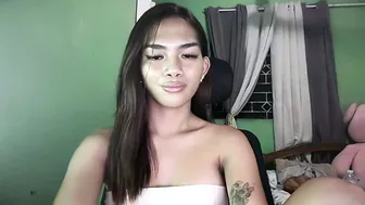 Prettymiya aussie nude cam