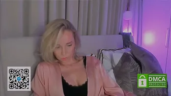 Bubbling_queen horny amateur video (10-15-2026)